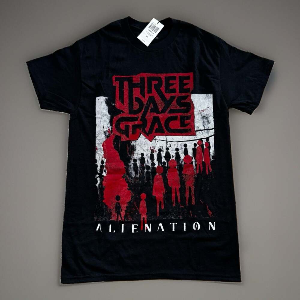 Three Days Grace Alienation Figures T-Shirt Size SMALL New With Tags